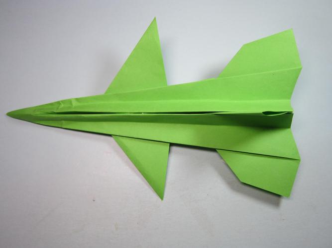 用纸做的手工飞机